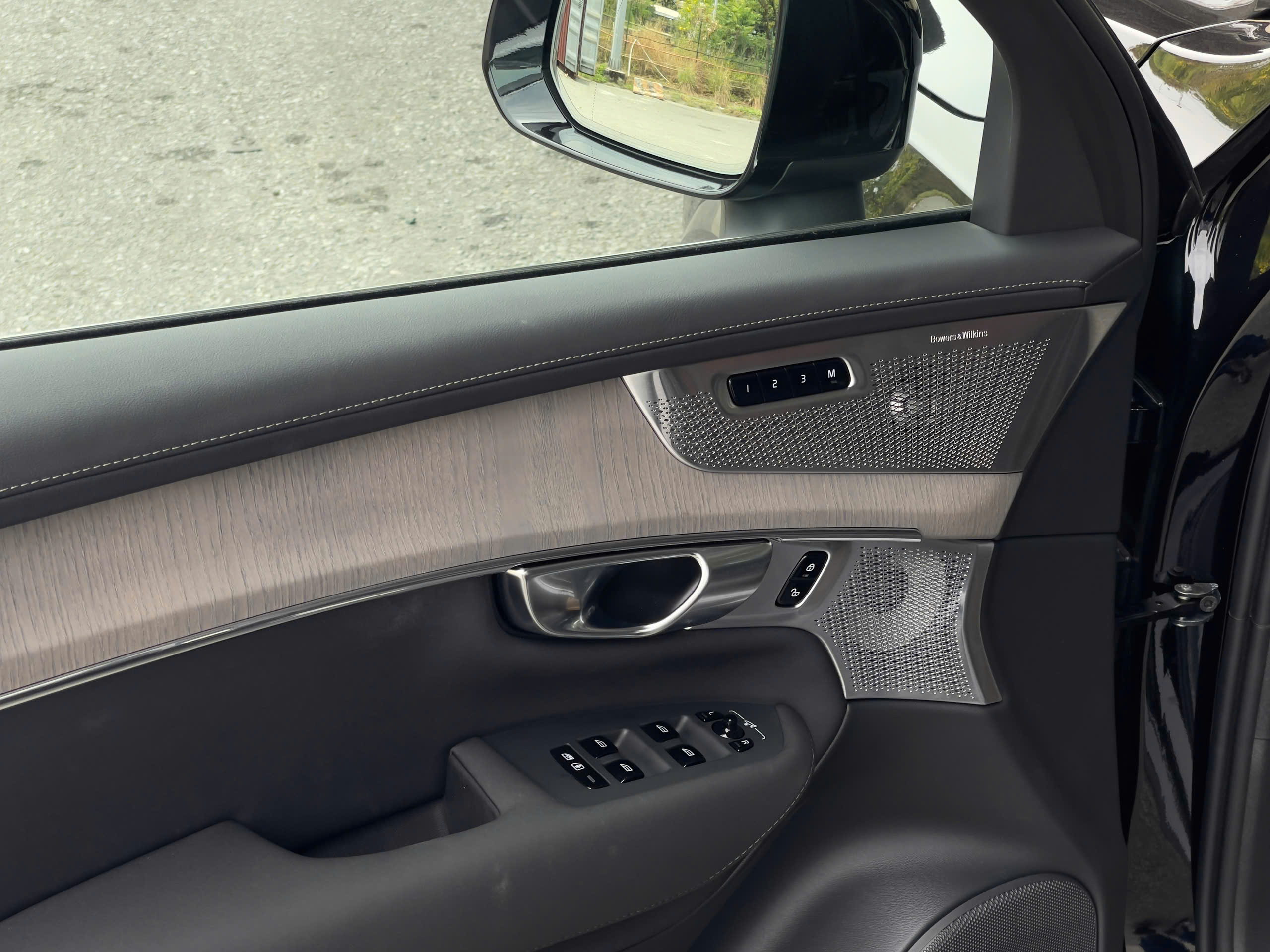 Volvo XC90 Ultra 2026 - Ảnh 16